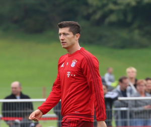 Will Robert Lewandowski be the next Galactico of Real Madrid? Check out the odds and betting offer f